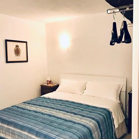 Storico Ombelico Di Parma Apartment Екстериор снимка