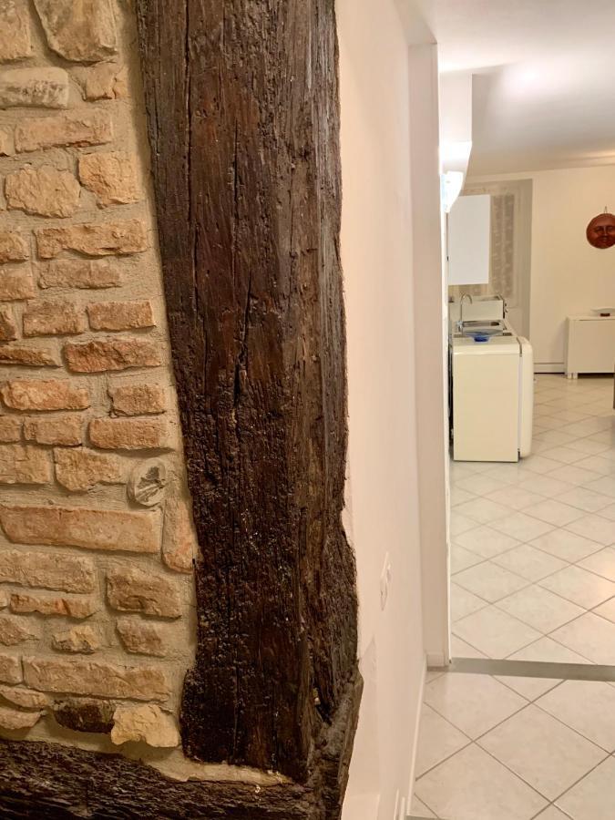 Storico Ombelico Di Parma Apartment Екстериор снимка