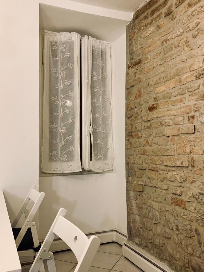 Storico Ombelico Di Parma Apartment Екстериор снимка